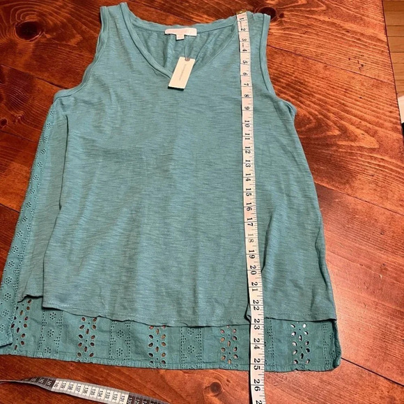 NWT Eri + Ali Lucie Eyelet Tank Anthropologie Size S V Neck Sleeveless Blue - Picture 12 of 14